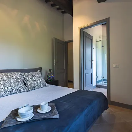 Splendid In With Swimming Pool Villa *